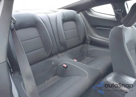 2016 Ford Mustang V6 z USA, uszkodzony, nr VIN 1FA6P8AM7G5247511